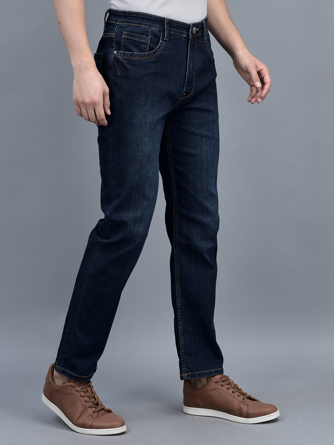 Canoe Men Regular fit Mid-Rise Full Length Five Pockets Denim Trouser