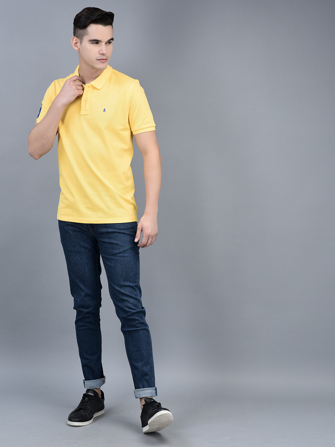 Canoe Men Short Sleeve Polo Neck Solid Pattern T-Shirt