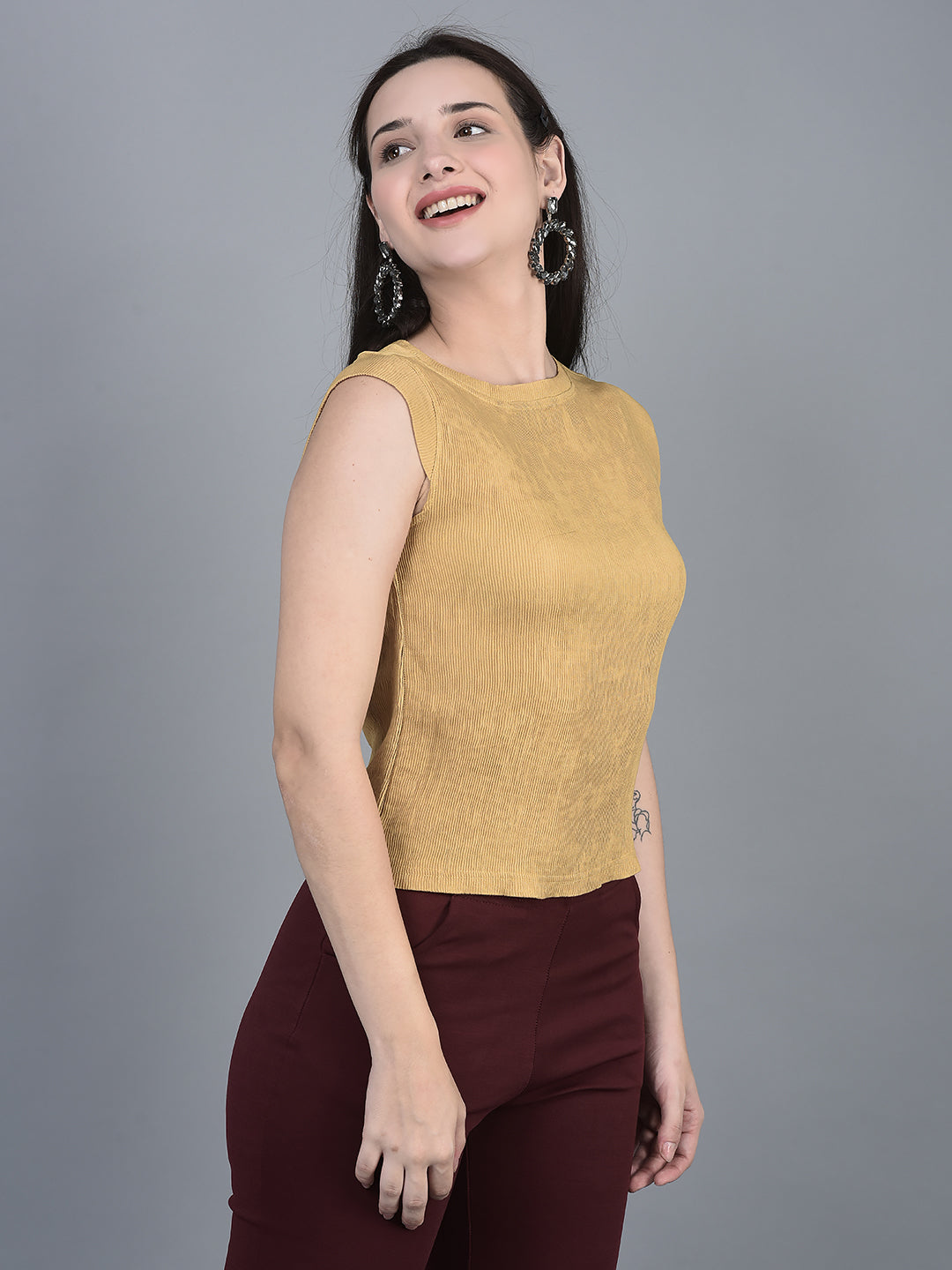 Canoe Women Sleeveless Sleeve Round Neck T-Shirt