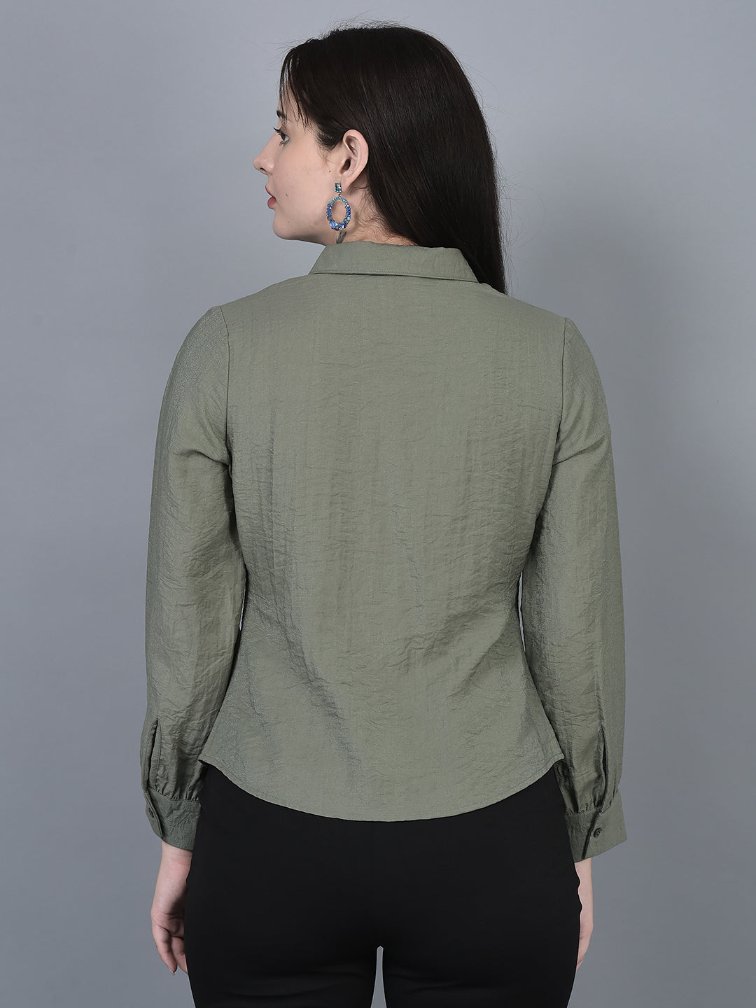 Canoe Women Long Sleeve Relaxed Fit Regular Length Button Placket Shirt