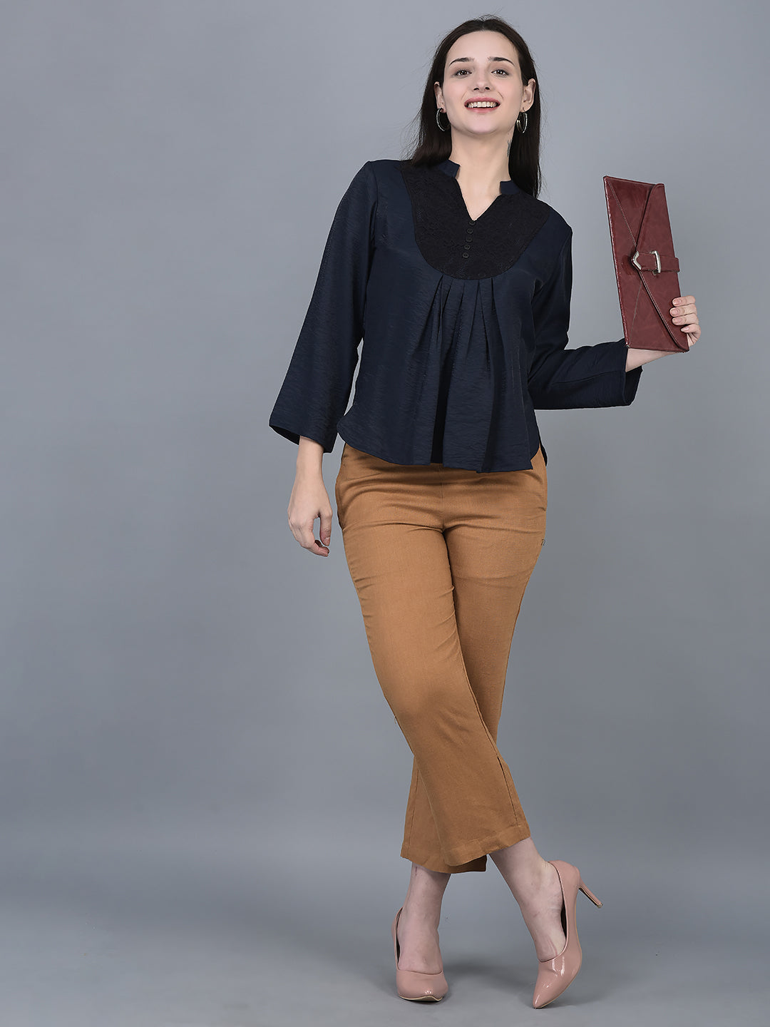 CANOE WOMEN Top Lt. Brown Color