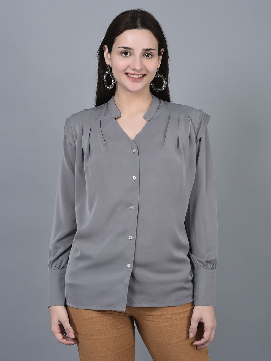 Canoe Women Long Sleeve Regular Fit Solid Pattern