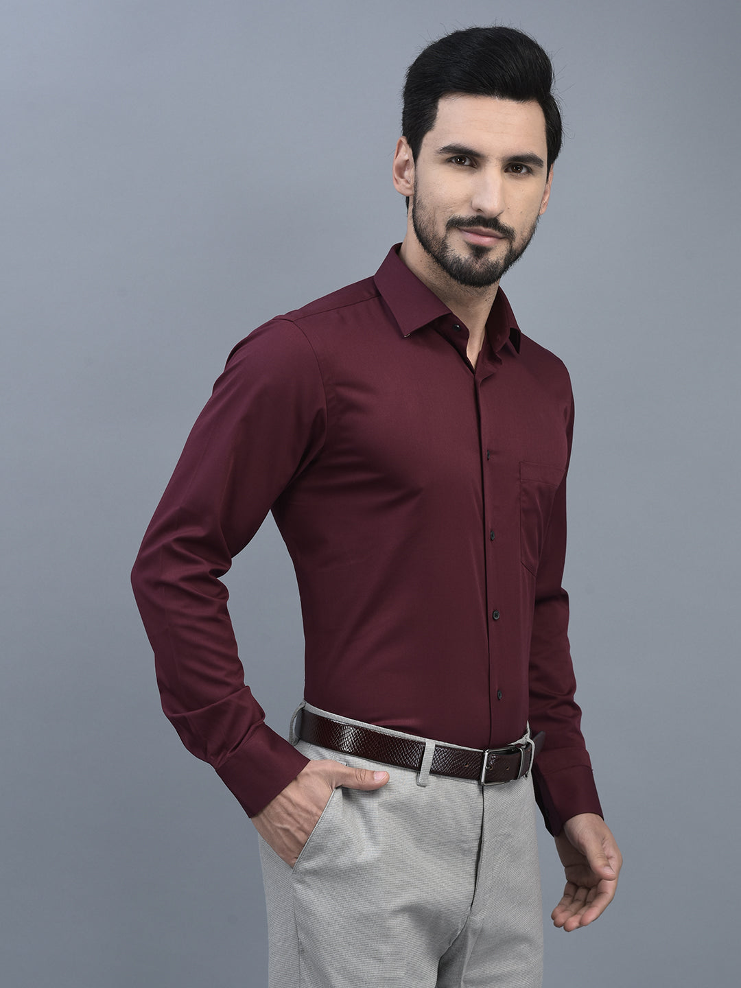 Canoe Men Spread Collar Long Sleeve Length Tailored Fit Formal Shirt