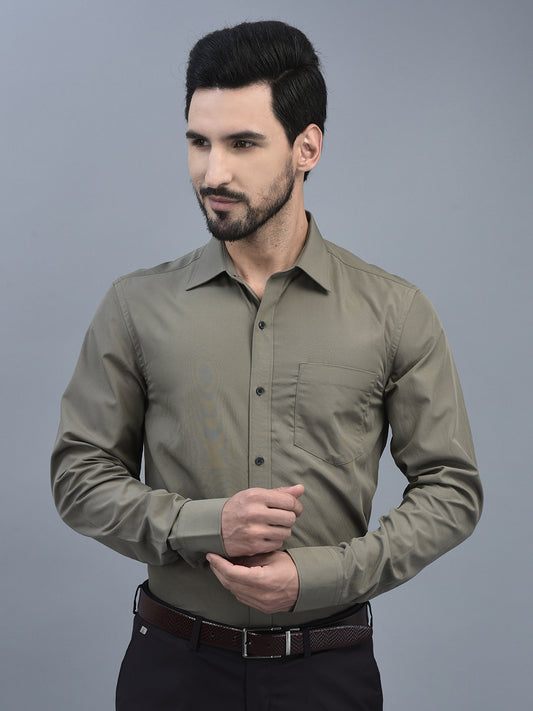 Canoe Men Spread Collar Long Sleeve Length Tailored Fit Formal Shirt