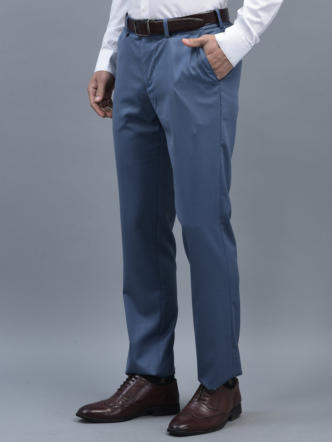 Canoe Men Regular Length Solid Pattern Button Closure Formal Trouser