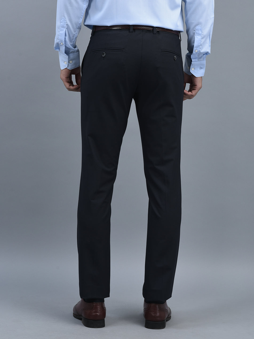 Canoe Men Regular Length Solid Pattern Button Closure Formal Trouser