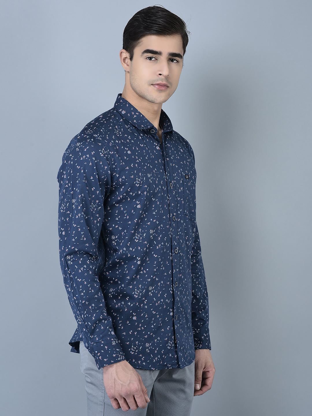 Canoe Men Casual Shirt Blue Color Cotton Fabric Button Closure Striped