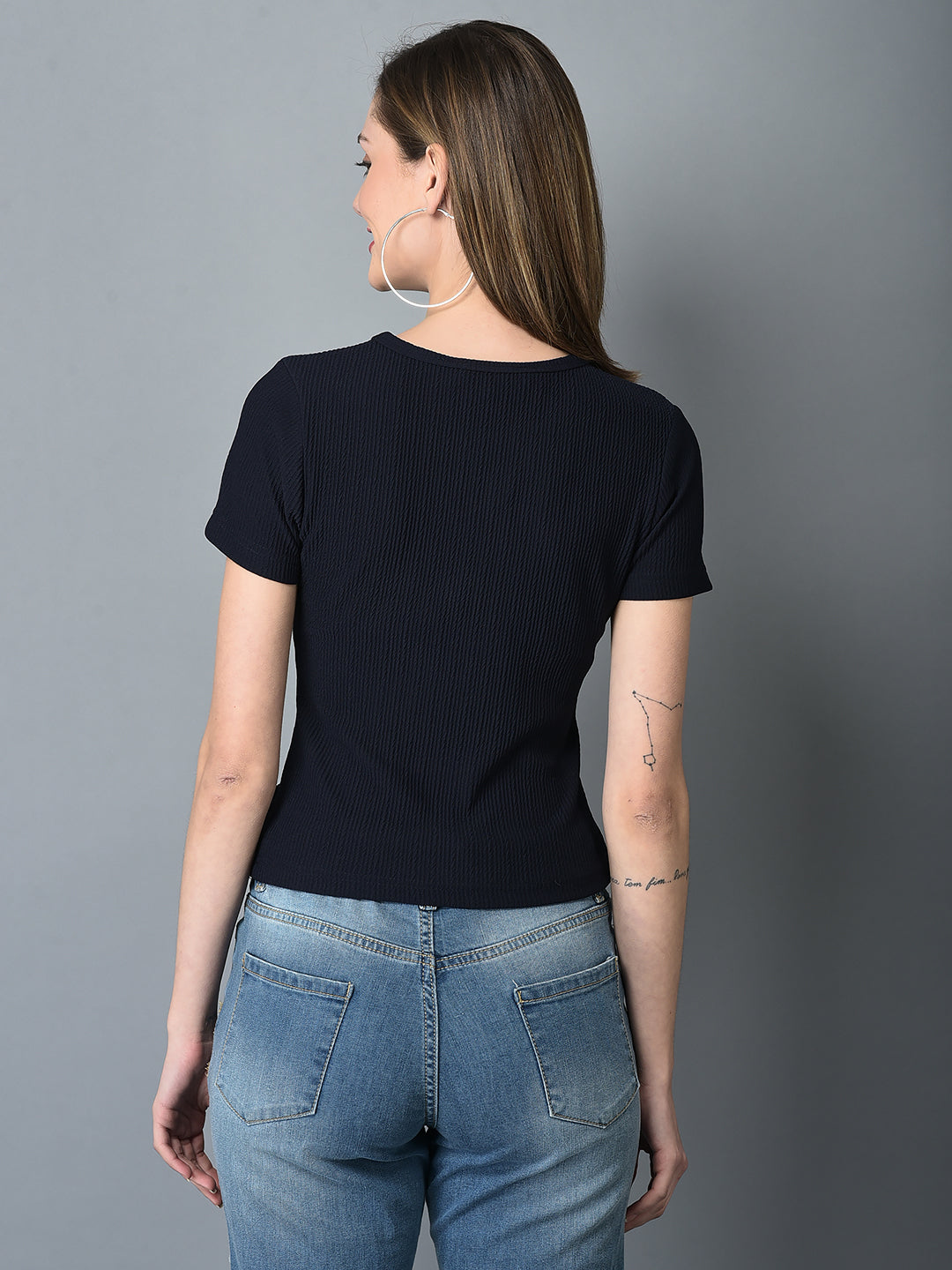 Canoe Women Short Sleeves & Abrasion Free Top