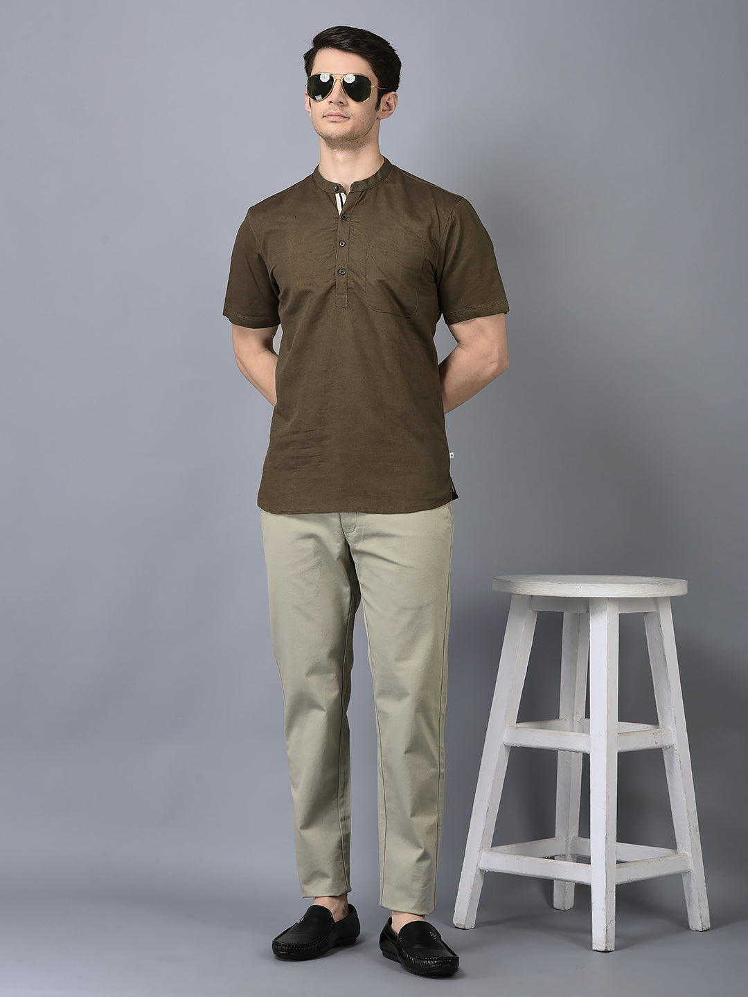 Canoe Men Casual Kurta Olive Color
