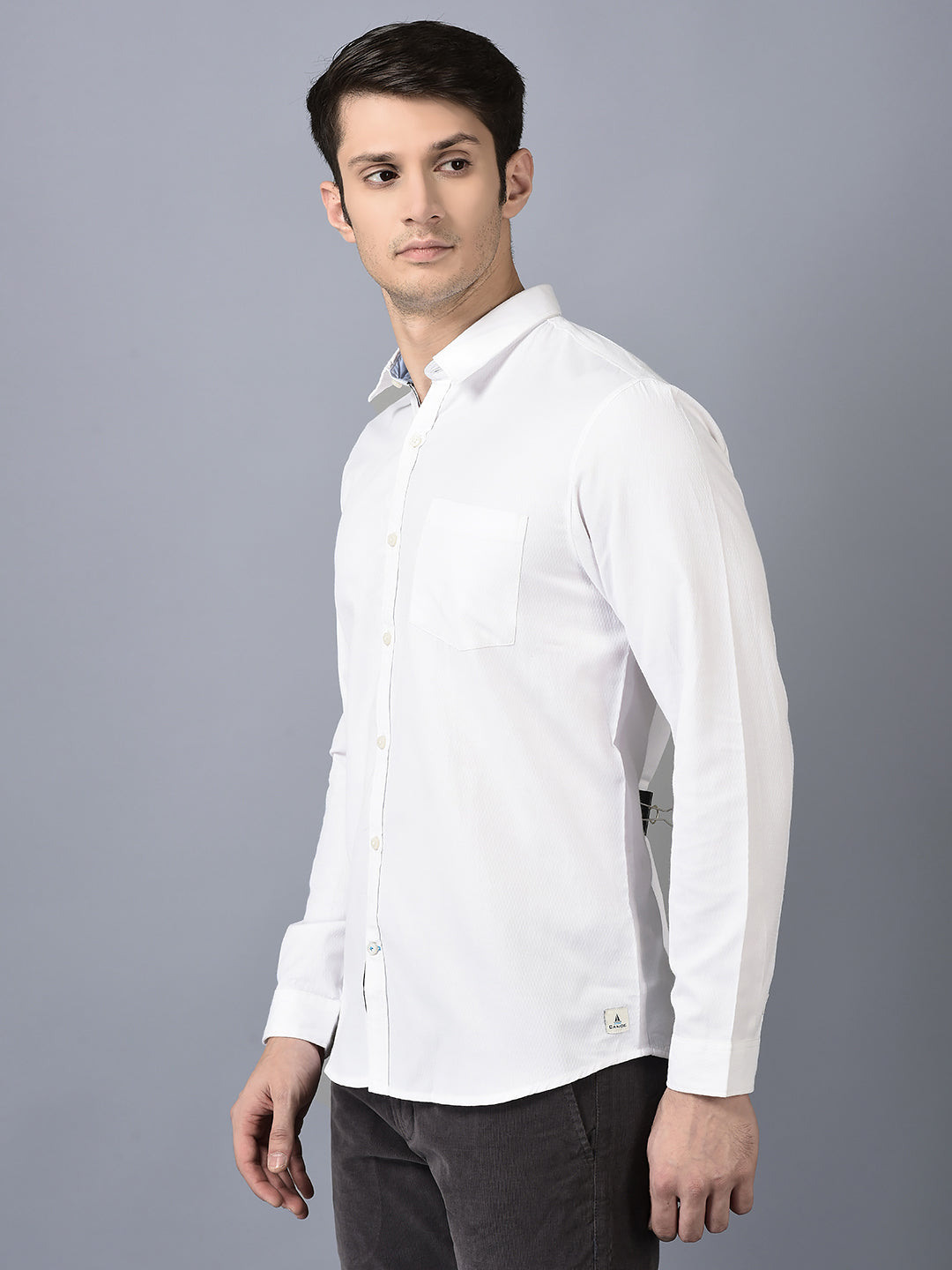 Canoe Men Casual Shirt White Color Cotton Fabric Button Closure Self Design