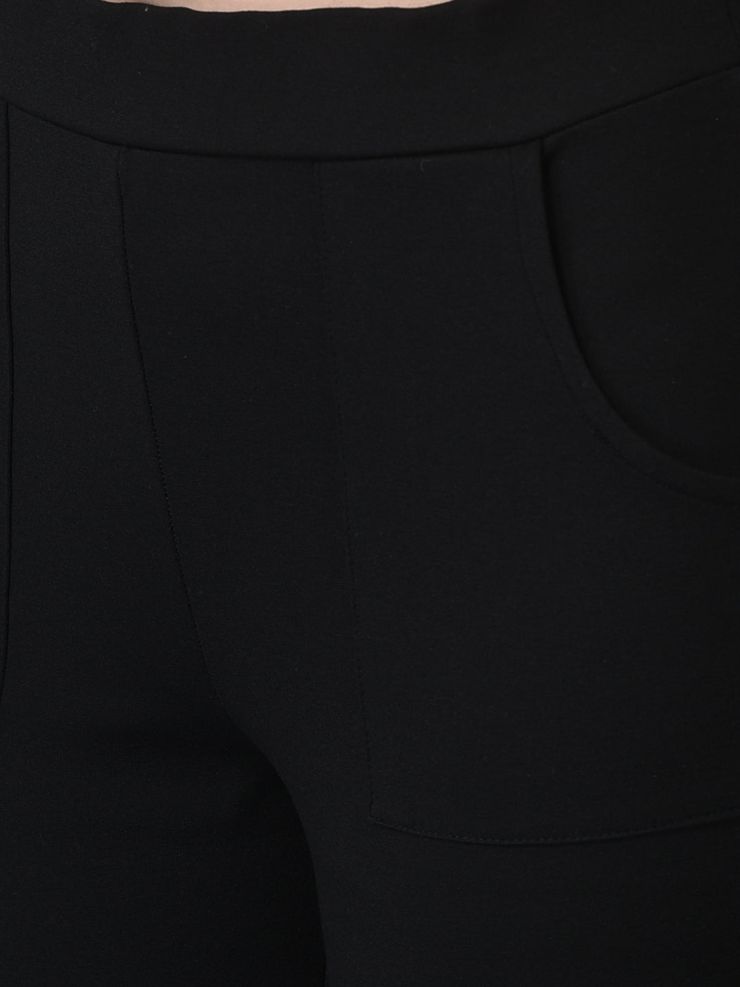 Canoe Women Slip On Closure Jeggings