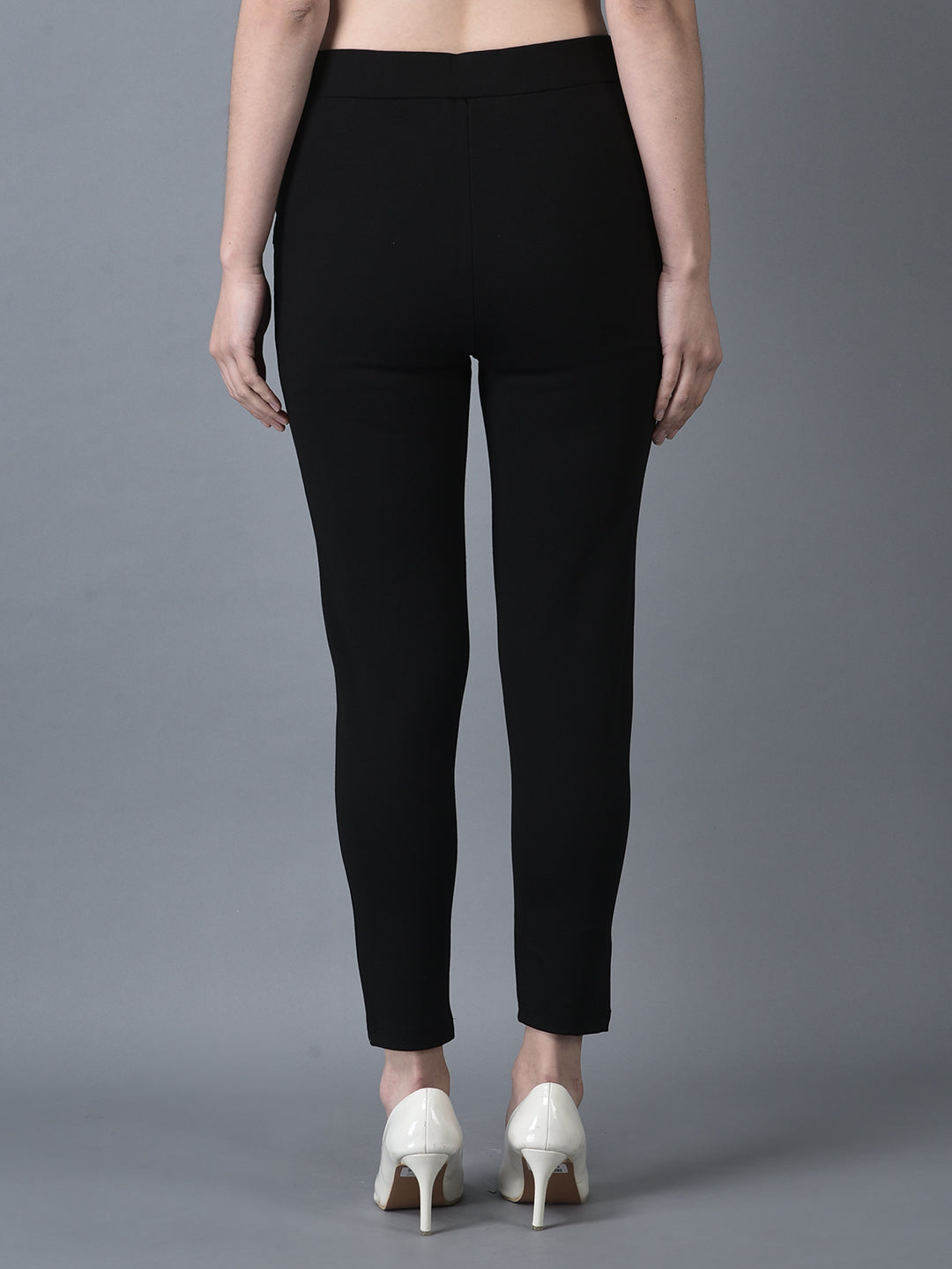 Canoe Women Slip On Closure Jeggings