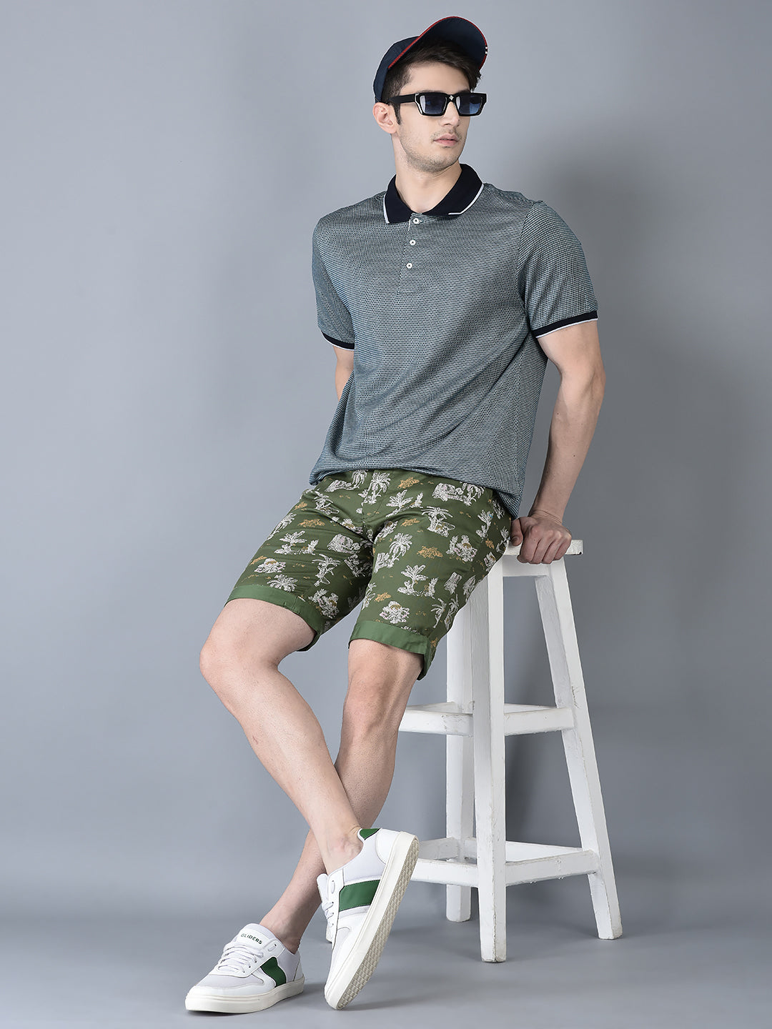 CANOE MEN CASUAL SHORT OLIVE COLOR
