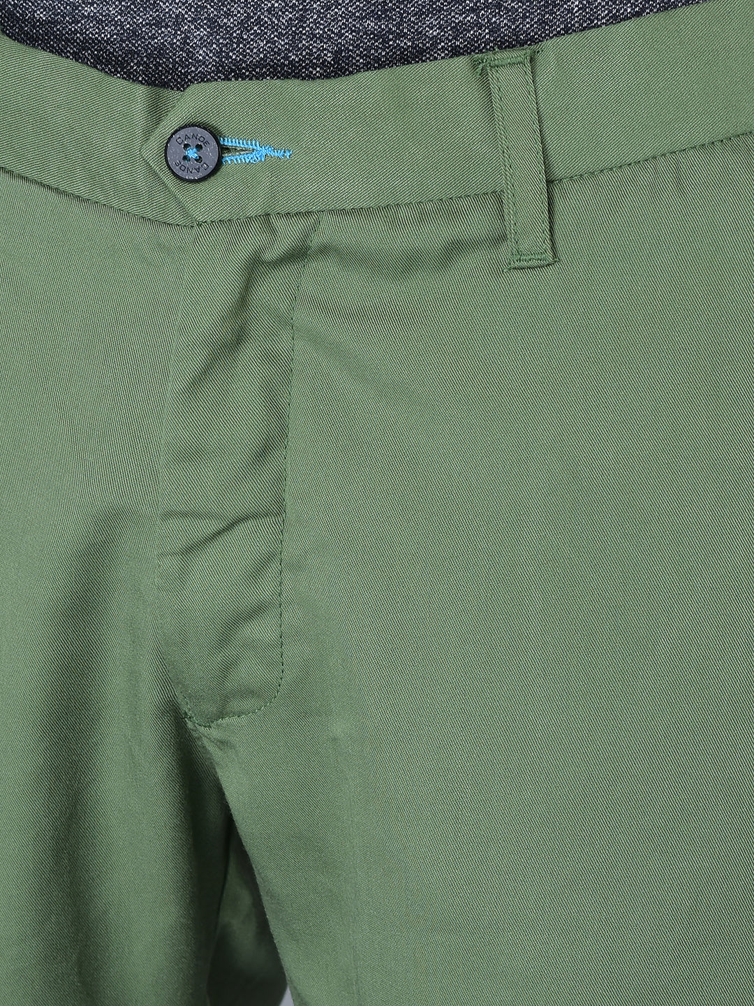 Canoe Men CASUAL SHORT GREEN COLOR