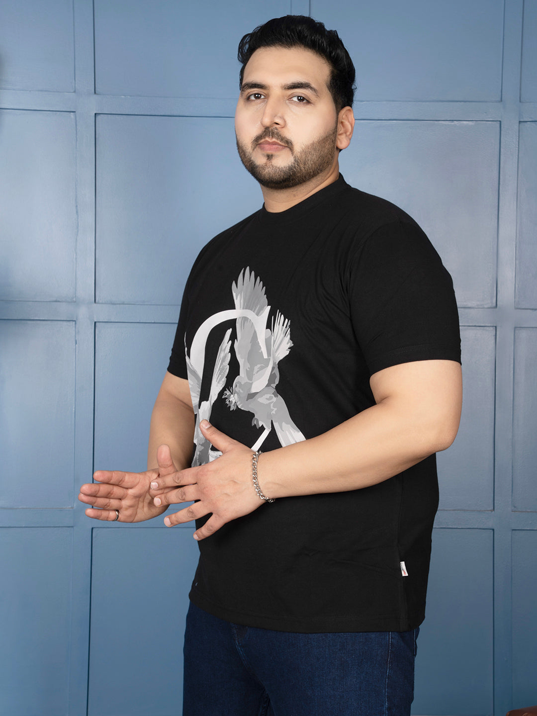 Men’s Graphic Print Casual T-Shirt – Statement Streetwear Style