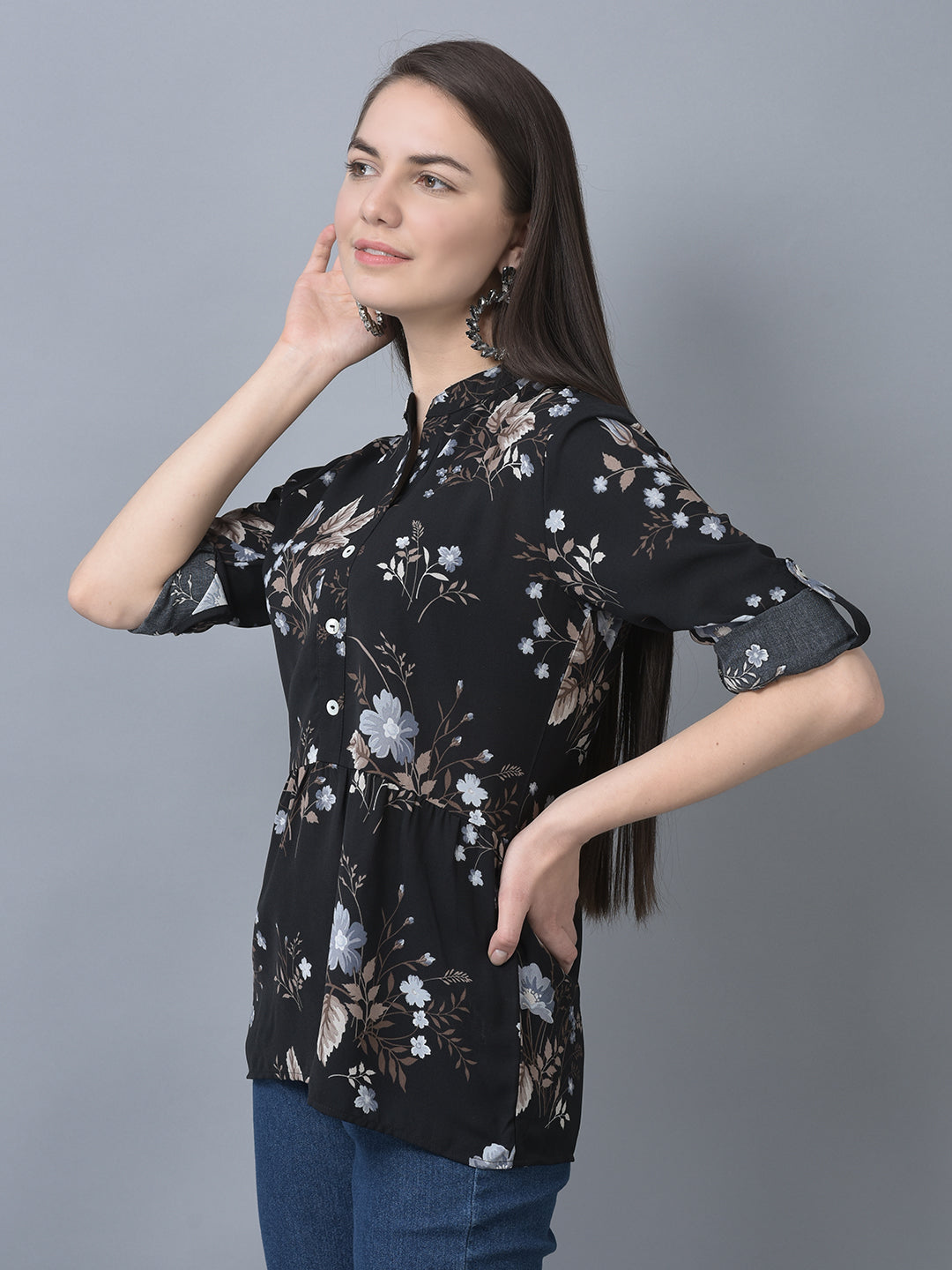 Canoe Women Round Neck Roll-Up Sleeve Flower Printed Tunic