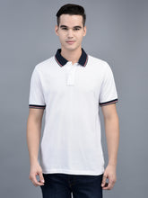 गैलरी व्यूवर में इमेज लोड करें, Canoe Men Short Sleeve Polo Neck Solid Pattern T-Shirt
