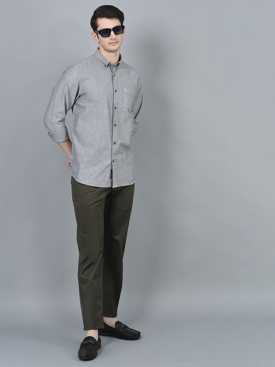 Canoe Men Casual Olive Color Cotton Fabric Button Closure Faded