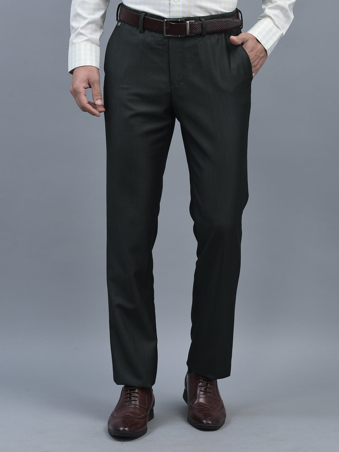 Canoe Men Regular Length Solid Pattern Button Closure Formal Trouser