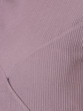 Load image into Gallery viewer, Canoe Women Short Sleeves &amp; Abrasion Free Top
