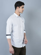 Load image into Gallery viewer, CANOE MEN Casual Shirt White Color Cotton Fabric Button Closure Printed
