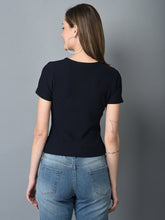 Load image into Gallery viewer, Canoe Women Short Sleeves &amp; Abrasion Free Top
