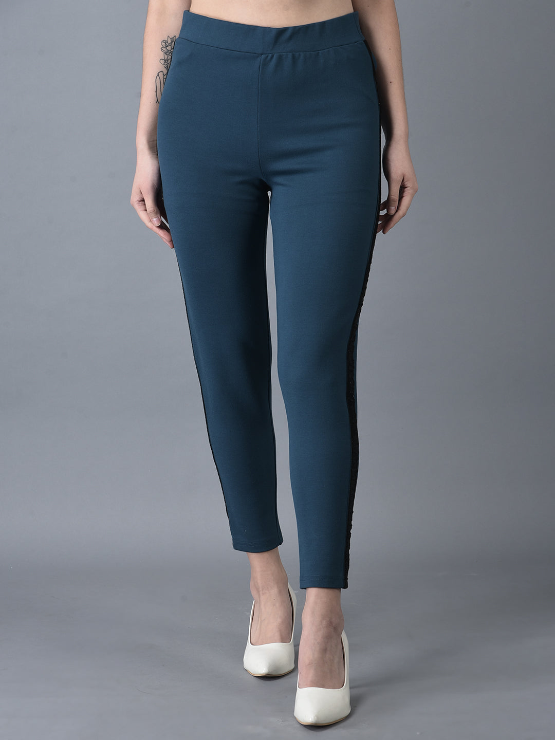 Canoe Women Slip On Closure Jeggings