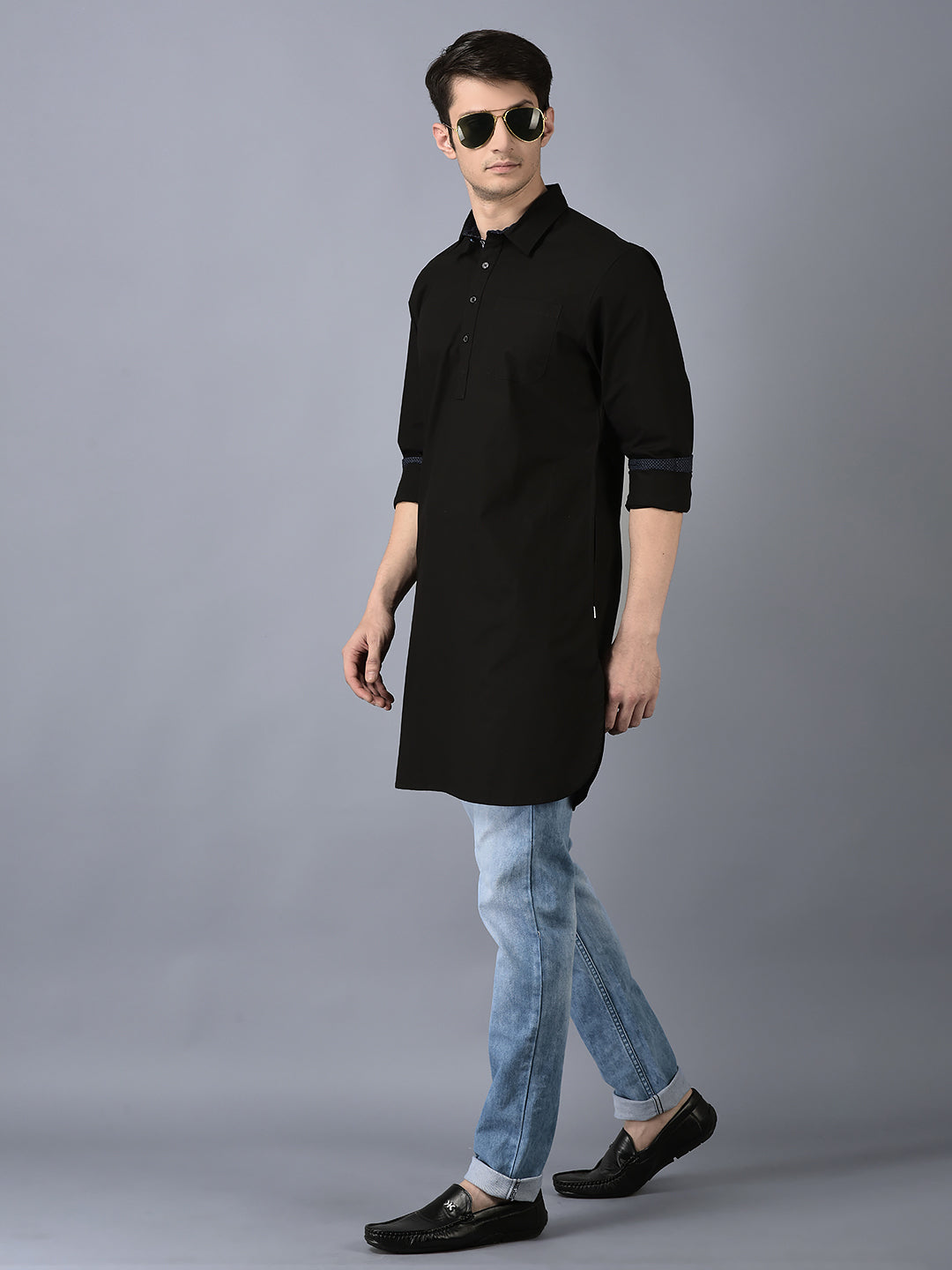 Canoe Men Casual Kurta Black Color