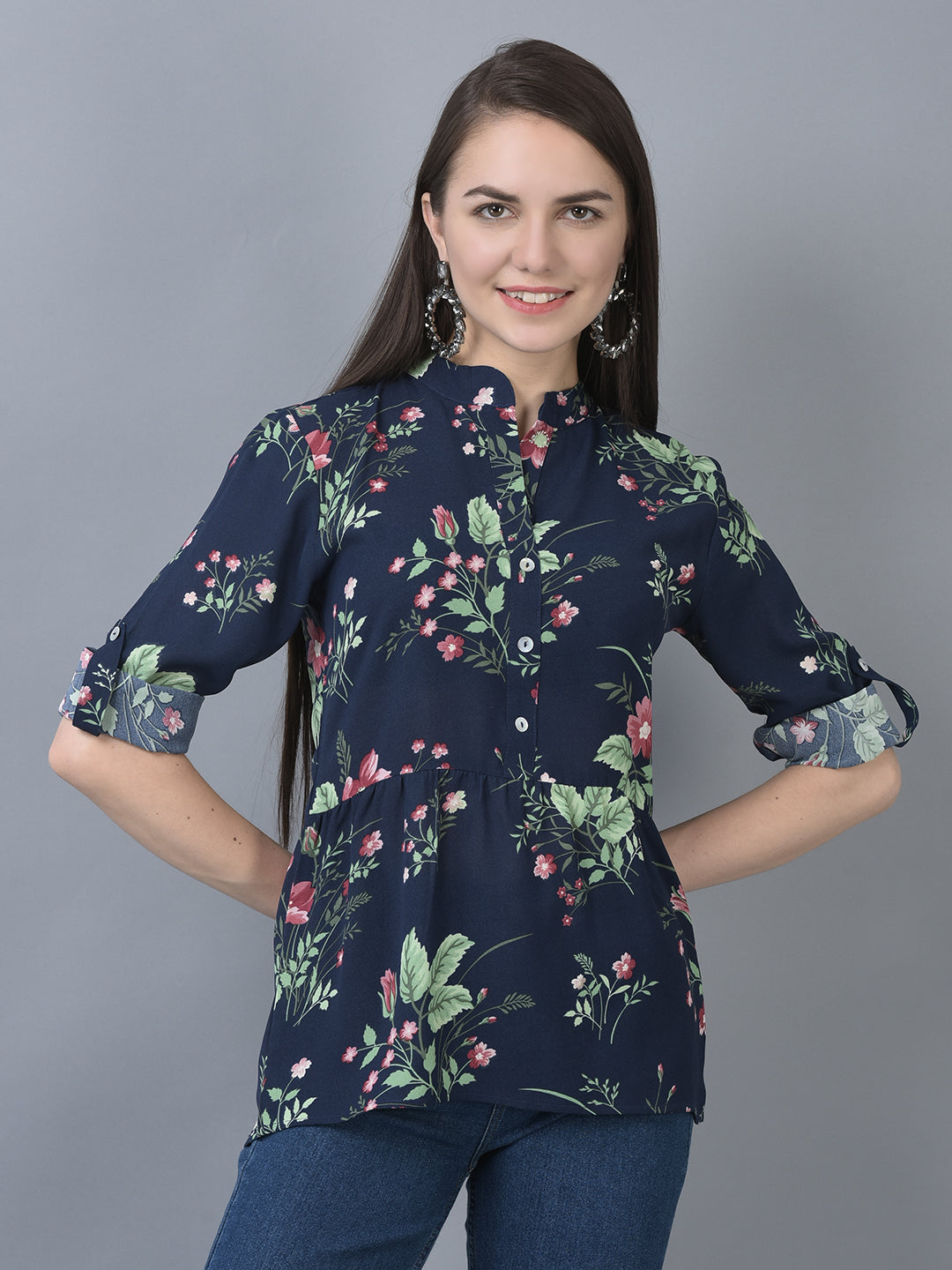 Canoe Women Round Neck Roll-Up Sleeve Flower Printed Tunic