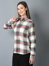 Load image into Gallery viewer, Canoe Women Curved Hem Multi Color Shirt

