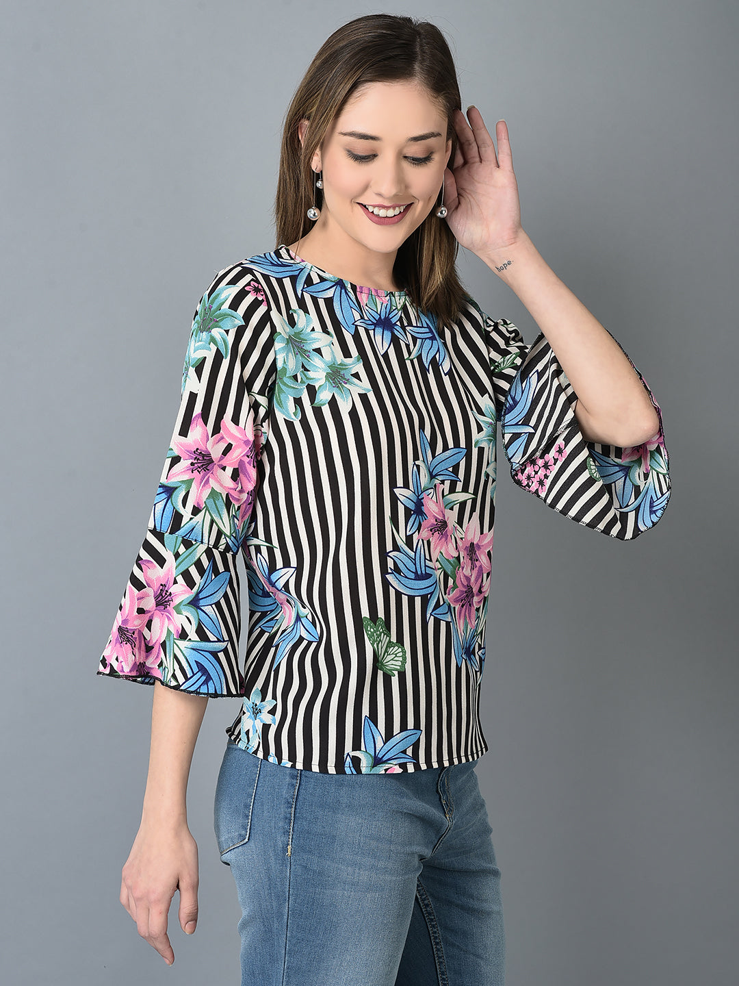 Canoe Women Floral Print Black Color Top