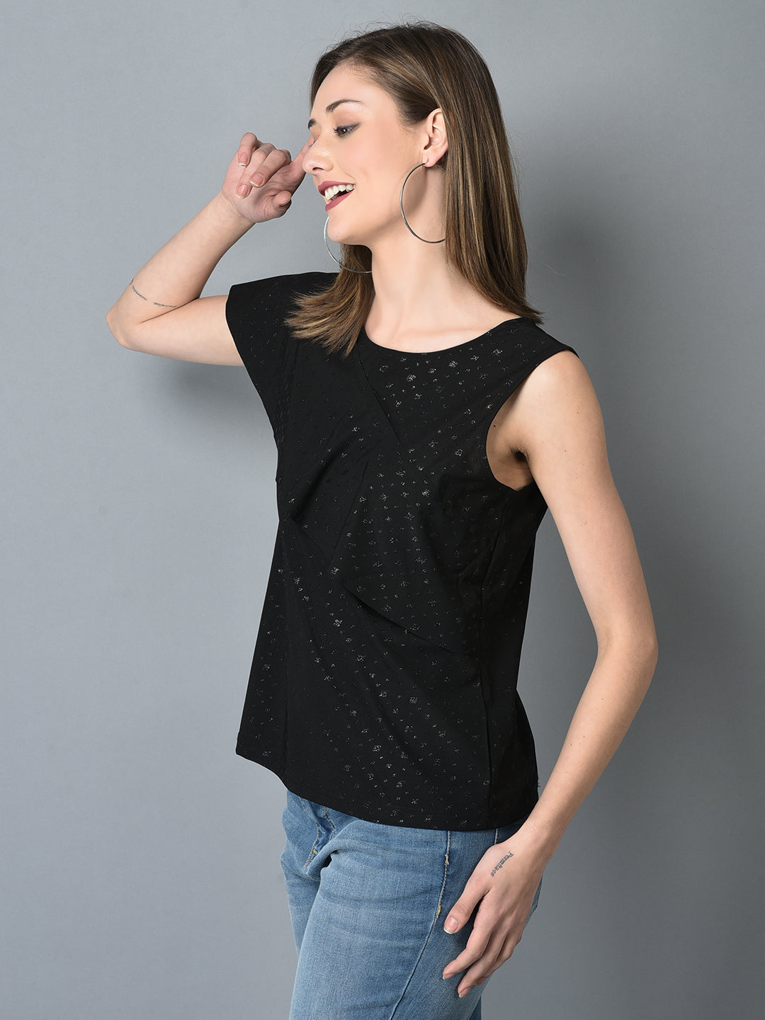 Canoe Women Sleeveless Black Color Top