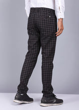 Load image into Gallery viewer, checkered trouser, trouser for men, trouser pants for men, best trousers for men, male trousers, stylish trousers, mens charcoal color trouser, canoe casual trouser
